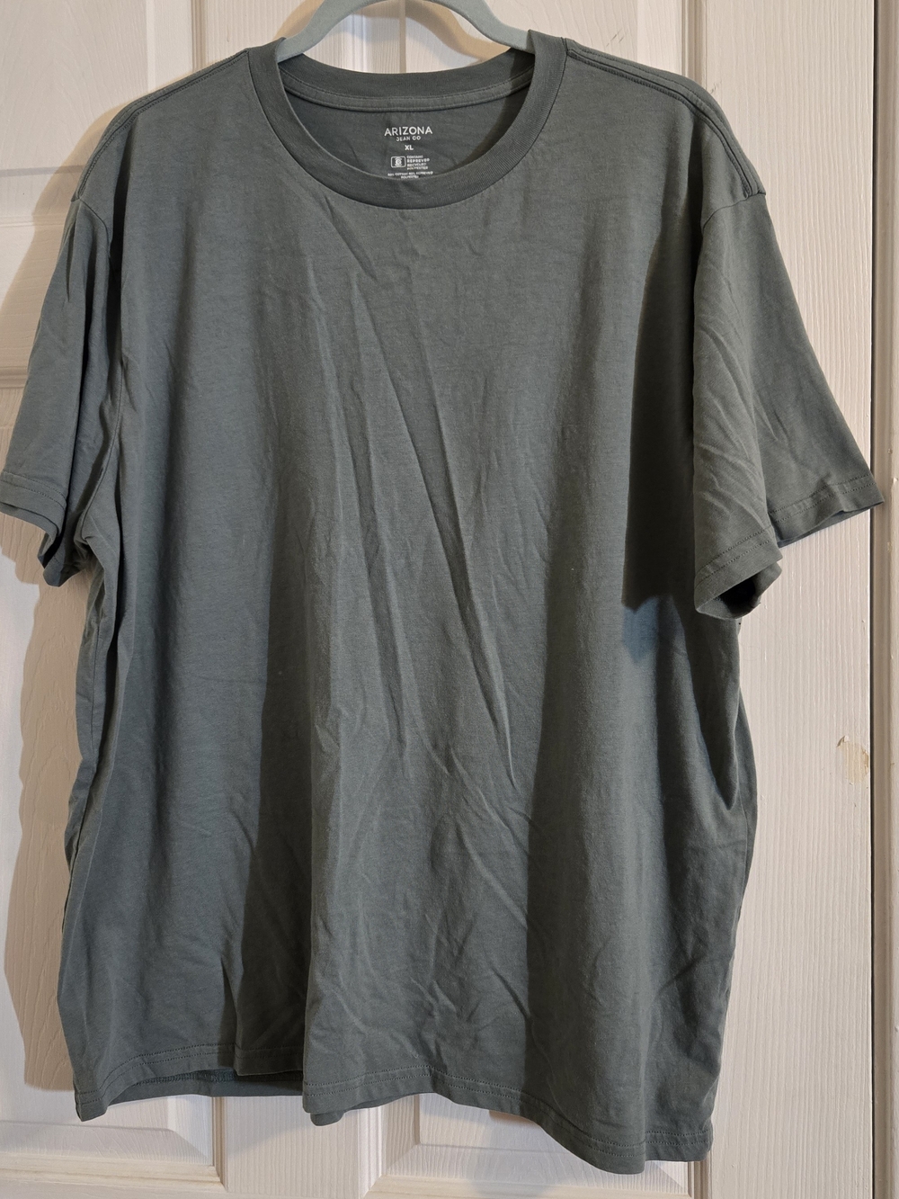 Arizona Jean Company Short-Sleeve Crewneck T-Shirt in Olive Green